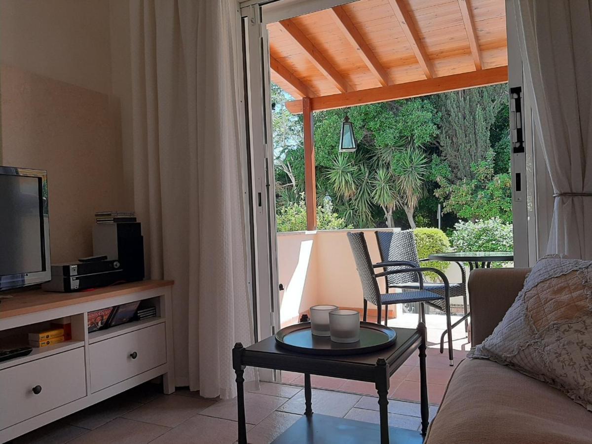 Limnaria Deluxe Maisonette Paphos Bagian luar foto