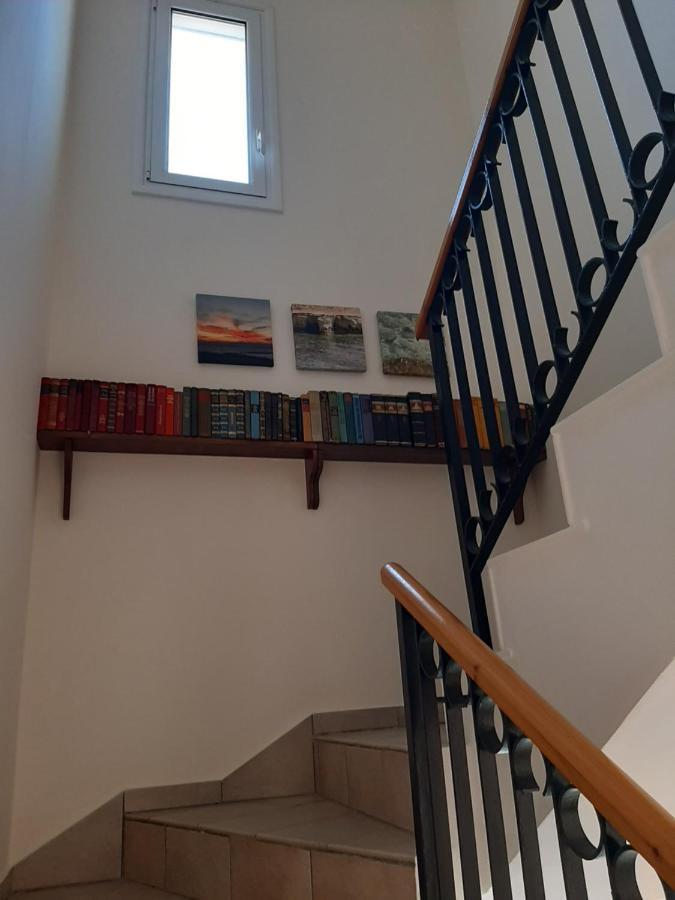 Limnaria Deluxe Maisonette Paphos Bagian luar foto